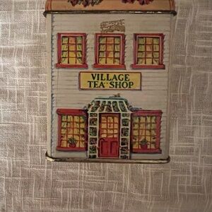Lillian Vernon 1984 Village Tea Shop Storage Tin